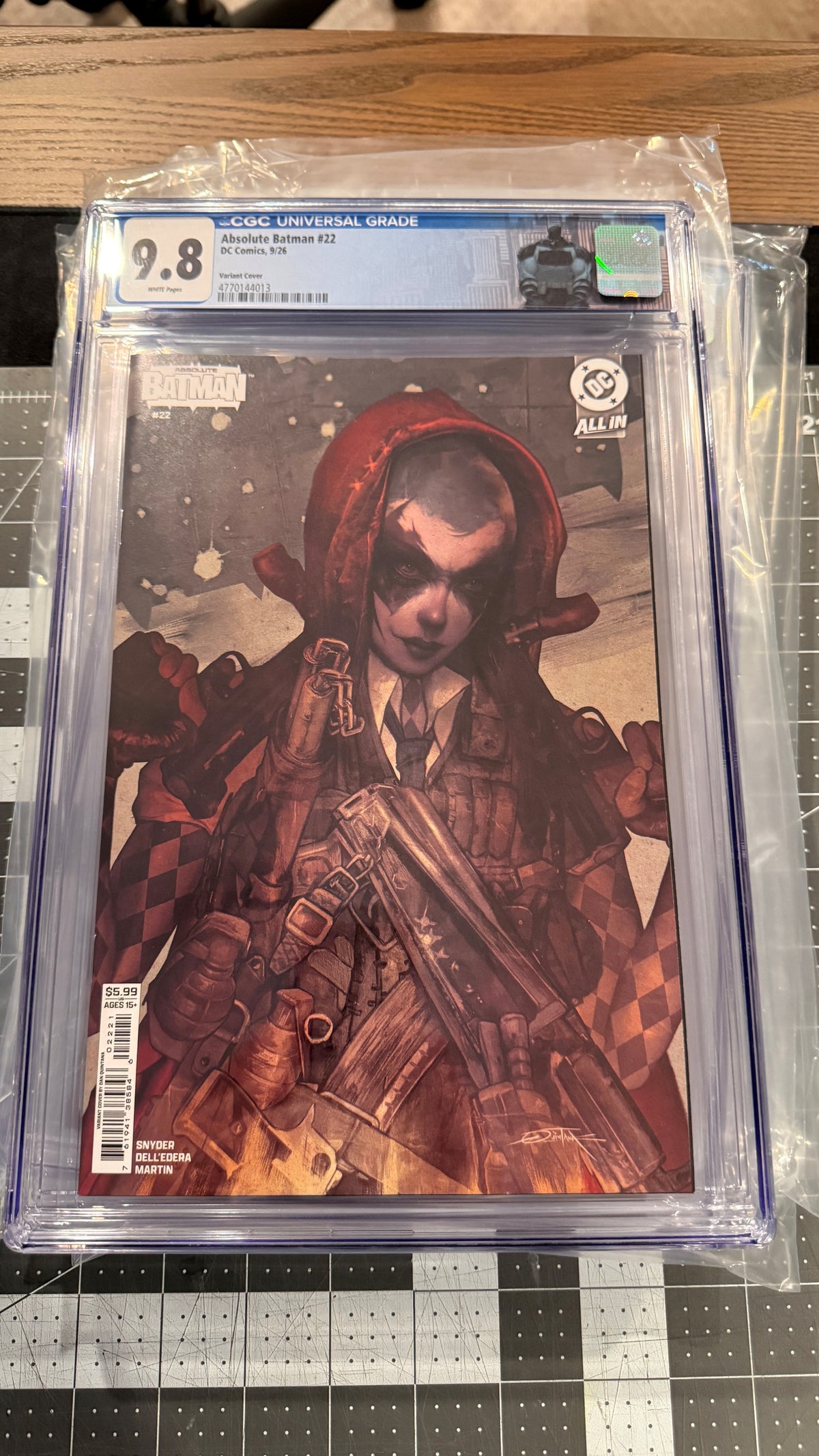 ABSOLUTE BATMAN #22 Quintana Cover CGC 9.8 White Pages with Custom Label!